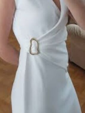 Zara White Garment with Gold Accent